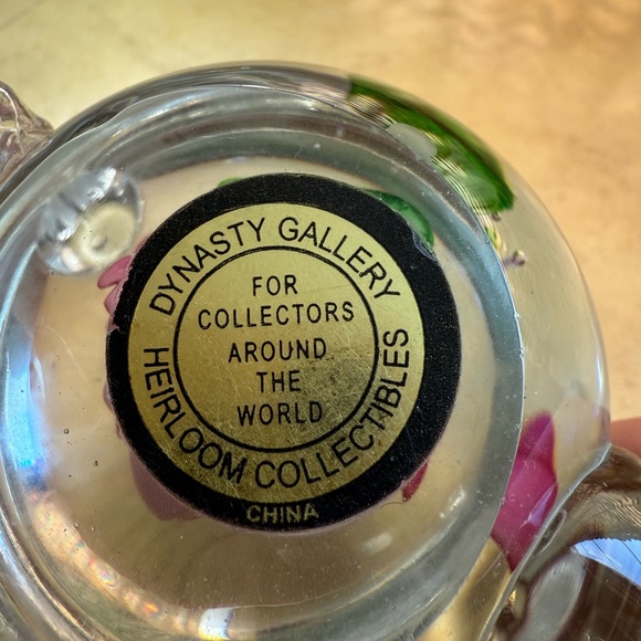 NEW Dynasty Gallery Handmade Art Glass Pink Rose Teapot Paperweight - Picture 4 of 5